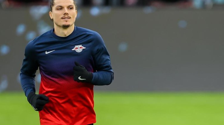 Leipzigs Marcel Sabitzer wärmt sich vor einem Spiel auf. Foto: Jan Woitas/dpa-Zentralbild/dpa/Archivbild