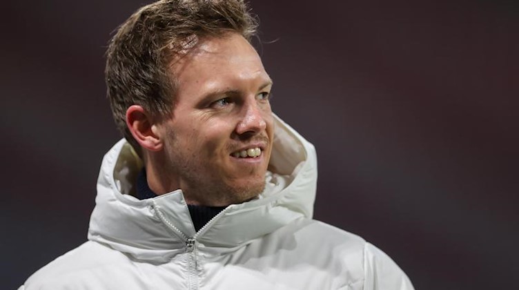 Leipzigs Trainer Julian Nagelsmann kommt zu einem TV-Interview. Foto: Jan Woitas/dpa-Zentralbild/dpa/Archivbild