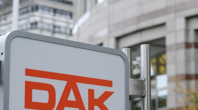 Das Logo der DAK. Foto: picture alliance / dpa