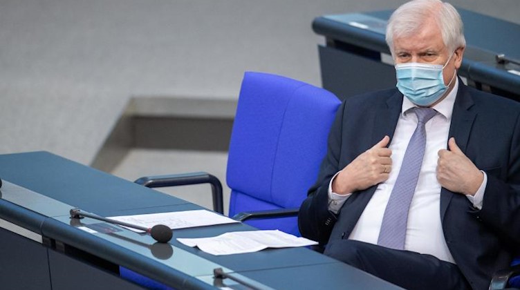 Horst Seehofer im Deutschen Bundestag. Foto: Dorothée Barth/dpa