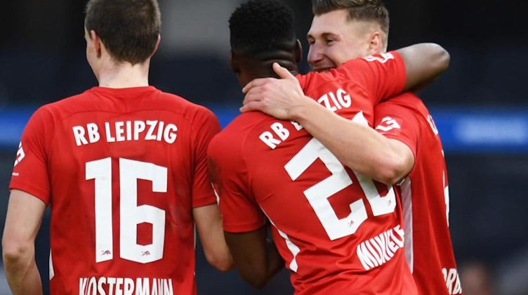 RB Leipzig im Olympiastadion. Foto: Annegret Hilse/Pool via REUTERS/dpa