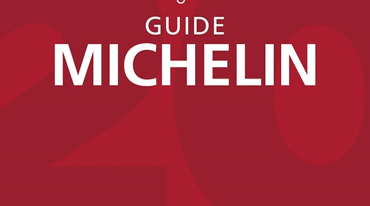 Das Cover des am Freitag vorgestellten Guide Michelin 2021 für Deutschland. Foto: Michelin/dpa