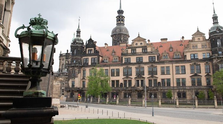 Das Residenzschloss mit dem Historischen Grünen Gewölbe der Staatlichen Kunstsammlungen Dresden. Foto: Sebastian Kahnert/dpa-Zentralbild/dpa/Archivbild