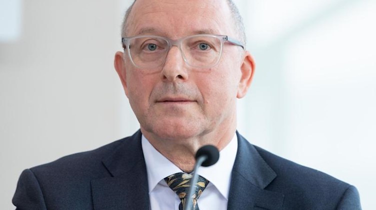 Hans Strobl, Generalstaatsanwalt. Foto: Sebastian Kahnert/dpa-Zentralbild/dpa