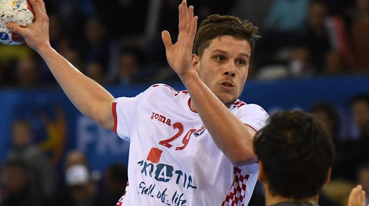Kroatiens Lovro Jotic in Aktion. Foto: picture alliance / Marijan Murat/dpa/Archivbild