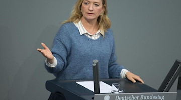 Caren Lay (Die Linke) im Bundestag. Foto: Jörg Carstensen/dpa/Archiv