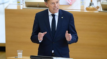 Matthias Rößler (CDU), Landtagspräsident in Sachsen, spricht. Foto: Sebastian Kahnert/dpa-Zentralbild/dpa