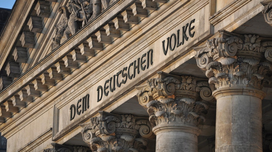 Symbolbild Reichstagsgebäude in Berlin / pixabay