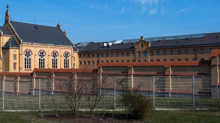 Blick auf die Justizvollzugsanstalt Bautzen. Foto: Robert Michael/dpa-Zentralbild/dpa