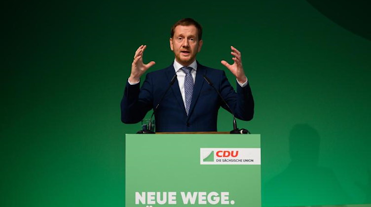 Michael Kretschmer spricht auf dem Landesparteitag der CDU Sachsen. Foto: Robert Michael/dpa-Zentralbild/dpa/Archivbild