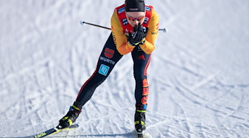 Anne Winkler aus Deutschland beim Langlauf. / Foto: Sebastian Kahnert/dpa-Zentralbild/dpa/Archivbild