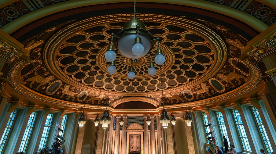 Blick in den Kuppelsaal der Görlitzer Synagoge. / Foto: Robert Michael/dpa-Zentralbild/dpa/Archivbild