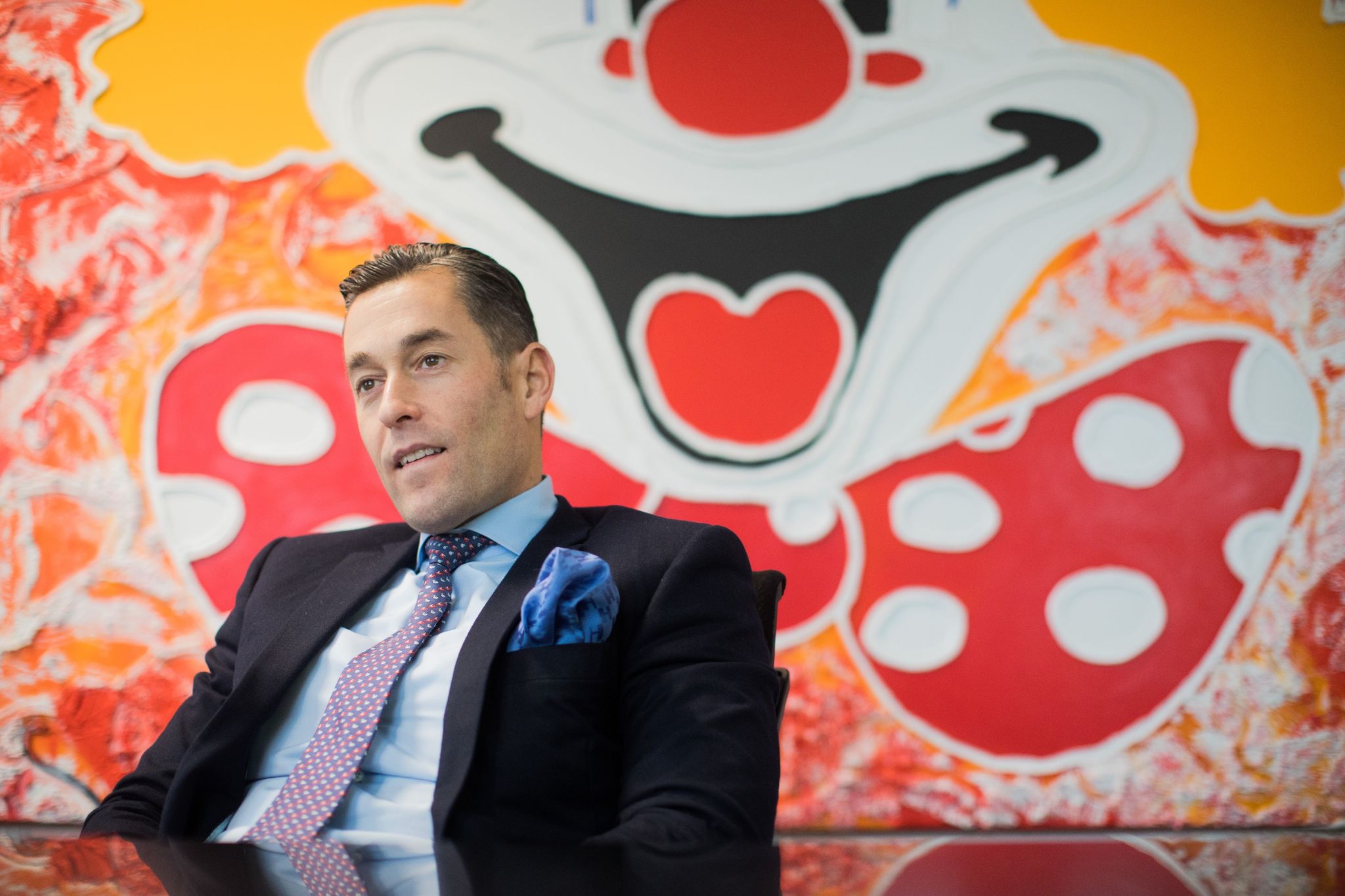 Rheinischer Kostümhändler will in mehr Regionen Fuß fassen