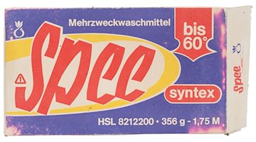 Spee war zu DDR-Zeiten das vielleicht bekannteste Waschmittel und hat als Marke bis heute überlebt. / Foto: Thorsten Heideck/DDR Museum/dpa/Archivbild