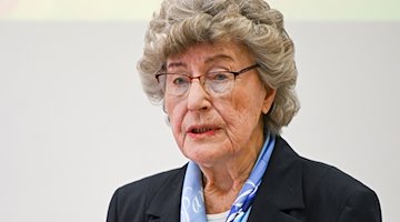 Christa Luft, ehemalige DDR-Wirtschaftsministerin. / Foto: Jens Kalaene/dpa/Archivbild
