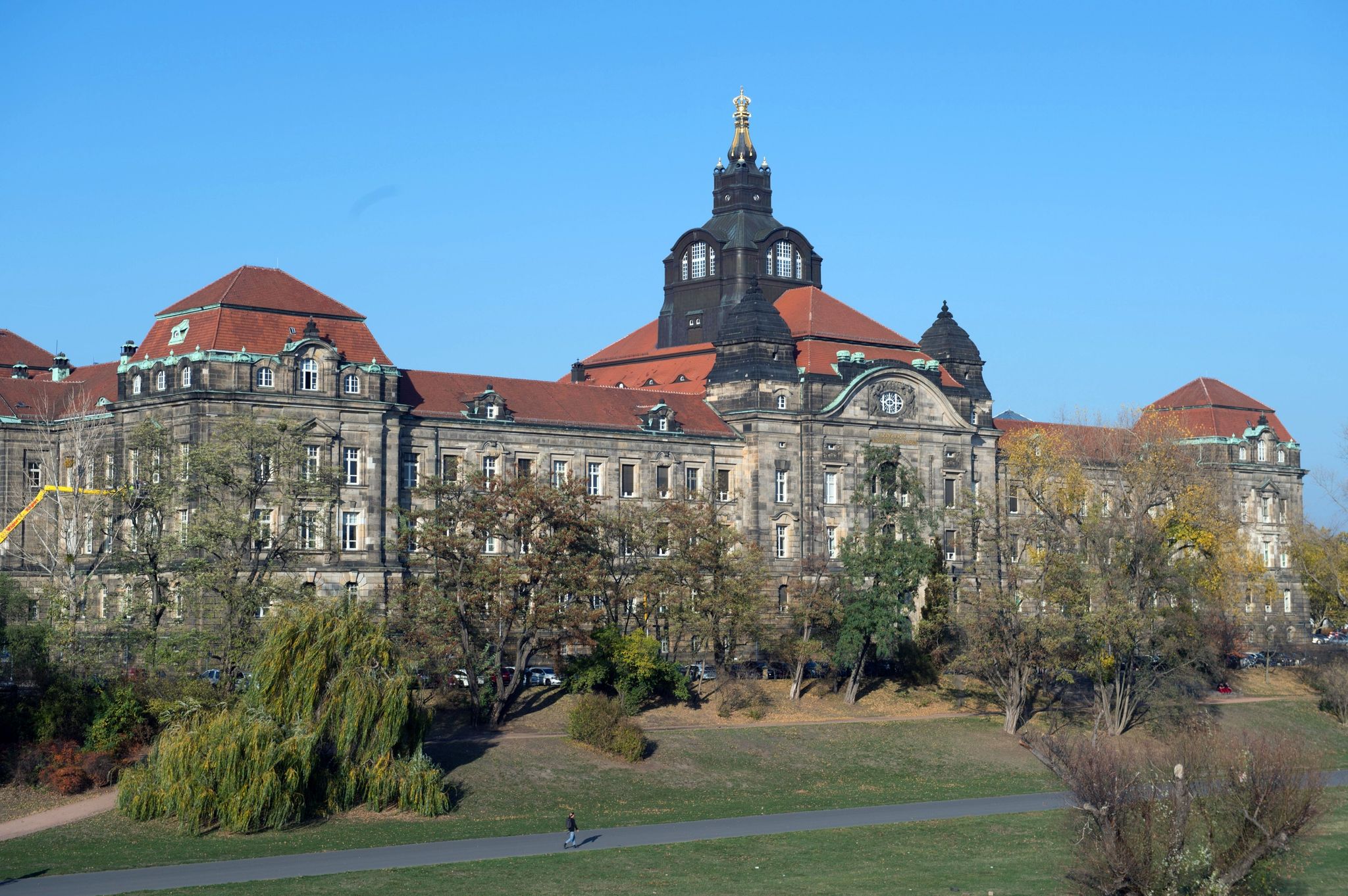 Das Leben Bremst Zum Vierten Mal Freistaat schreibt zum vierten Mal Generationenpreis aus