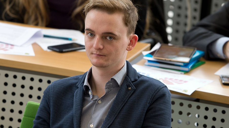 Marco Böhme (Die Linke) sitzt Landtag. / Foto: Arno Burgi/dpa-Zentralbild/dpa