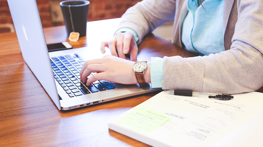 Symbolbild Unternehmen / pixabay StartupStockPhotos