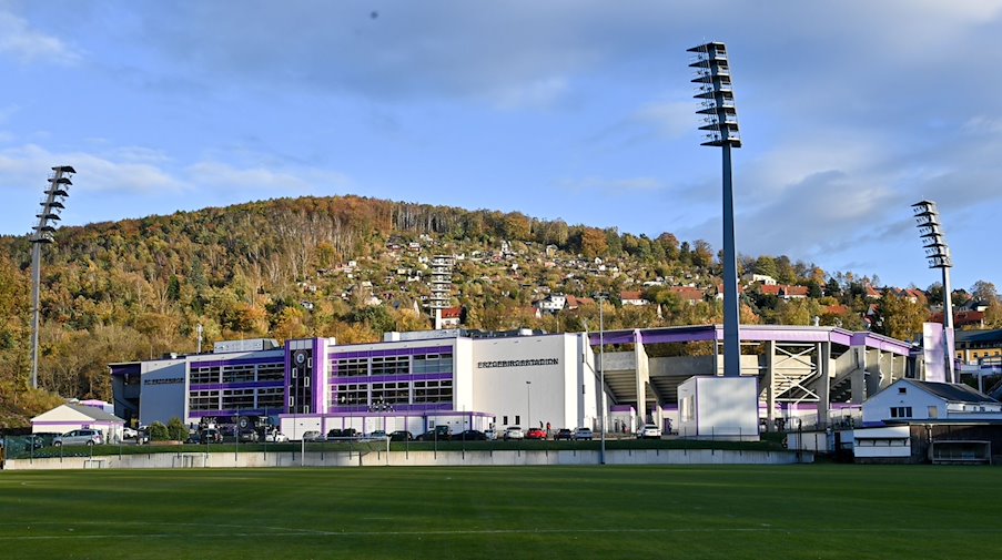 Blick auf das Erzgebirgsstadion in Aue. / Foto: Hendrik Schmidt/dpa-Zentralbild/dpa/Archivbild