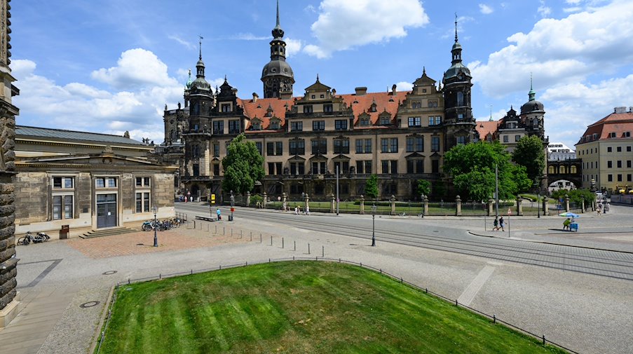 View of the residential palace in the old town / Photo: Robert Michael/dpa/Archivbild