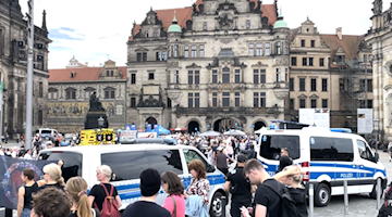 Demonstration Schloßplatz Dresden (Photo: Thomas Wolf)