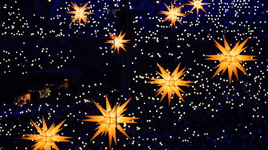 Shining Herrnhut stars. / Photo: Robert Michael/dpa-Zentralbild/ZB/Symbolbild