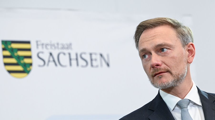 Christian Lindner, Bundesminister der Finanzen, nimmt an der Auswärtigen Sitzung des sächsischen Kabinetts teil. / Foto: Jens Kalaene/dpa
