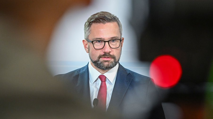 Мартін Дуліг (СДПН), міністр економіки, праці та транспорту землі Саксонія / Фото: Jens Kalaene/dpa