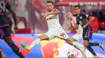 Kevin Kampl, jugador del Leipzig, con el balón / Foto: Jan Woitas/dpa