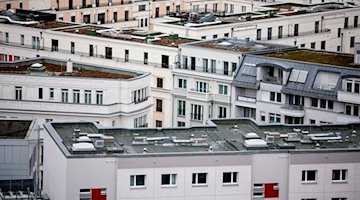 Dresden kauft 1213 Wohnungen von Vonovia ab