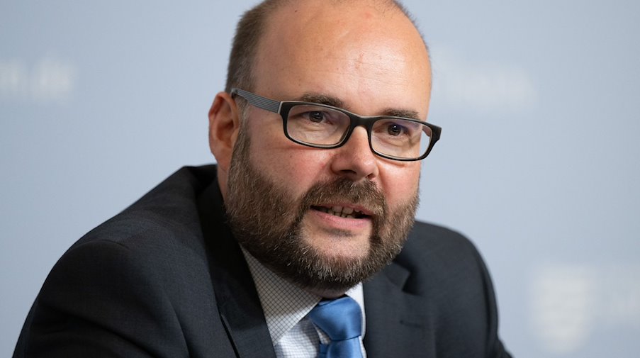 Christian Piwarz (CDU), Kultusminister von Sachsen. / Foto: Sebastian Kahnert/dpa