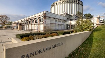 The sun shines on the Panorama Museum, which is to be renovated ahead of the 500th anniversary of the Peasants' Wars in 2025. / Photo: Michael Reichel/dpa