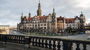 View of the Residenzschloss with the Hausmannsturm in the old town / Photo: Robert Michael/dpa