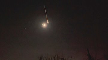 Ein Asteroid  tritt ist in der Nacht nahe Berlin in die Atmosphäre. Ein winziger Asteroid ist in der Nacht nahe Berlin verglüht. / Foto: Christoph Seidler/DER SPIEGEL/dpa