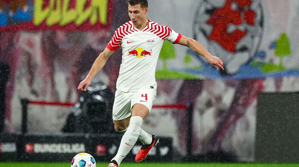 Leipzig player Willi Orban back in action after a long injury break / Photo: Jan Woitas/dpa