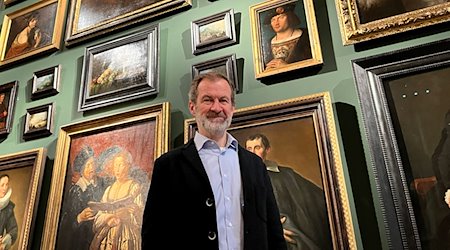 Head of the collection Stephan Koja stands in an exhibition of the art collection of the Princely House of Liechtenstein in the Garden Palace of the noble house in Vienna / Photo: Albert Otti/dpa