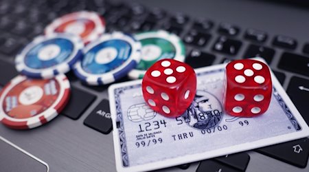 Online Casino / Bild von besteonlinecasionos auf Pixabay