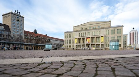 Blick auf die Oper Leipzig am Augustusplatz. / Foto: Hendrik Schmidt/dpa