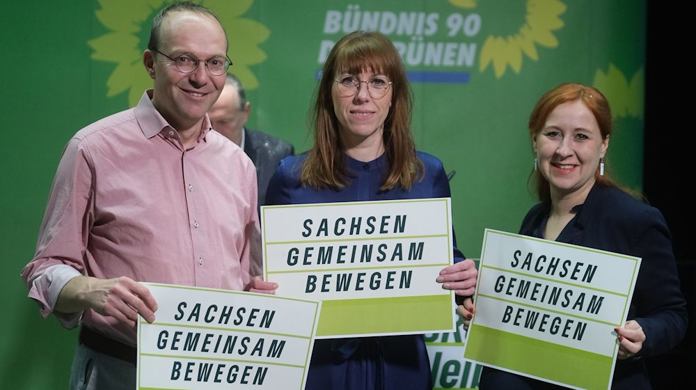 Wolfram Günther, Katja Meier und Franziska Schubert(alle Bündnis 90/ Die Grünen, l-r). / Foto: Sebastian Willnow/dpa