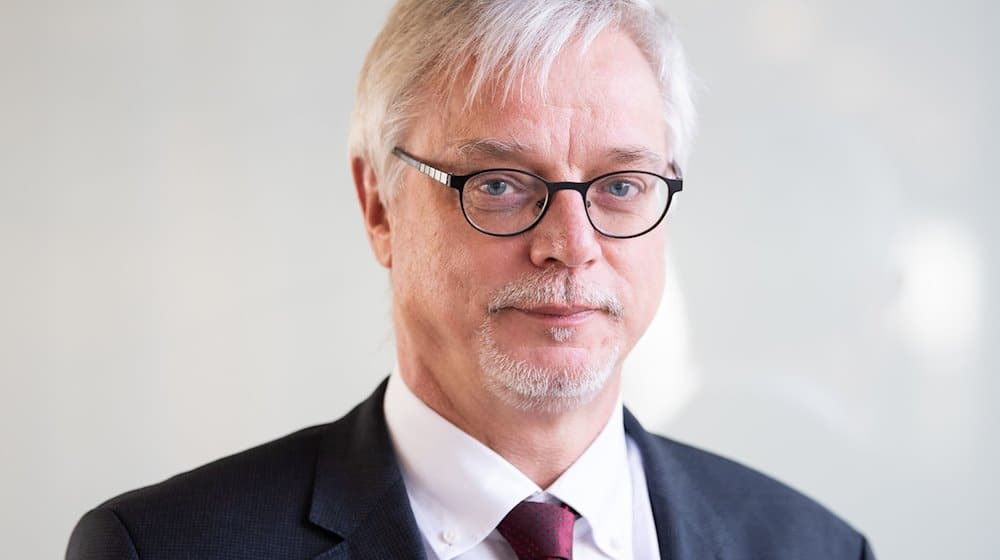 Markus Schlimbach, presidente de la DGB de Sajonia / Foto: Robert Michael/dpa-Zentralbild/dpa