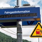 Ein Hinweisschild der Deutschen Bahn. / Foto: Daniel Vogl/dpa/Symbolbild