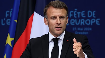 Emmanuel Macron, prezident Francoskejeje, rěči. / Delk: Jan Woitas/dpa