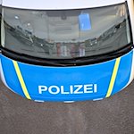 Ein Polizeiauto bei einem Einsatz / Foto: Klaus-Dietmar Gabbert/dpa/Symbolbild