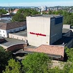 Das im Moment wegen Sanierung geschlossene Schauspielhaus Chemnitz. / Foto: Jan Woitas/dpa