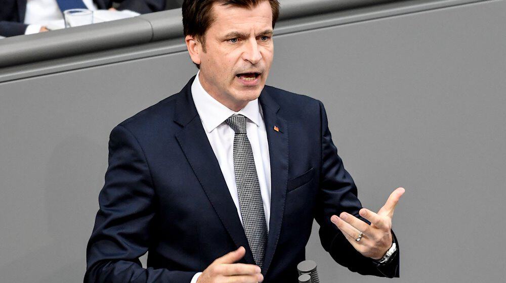 Andre Berghegger, antiguo diputado de la CDU en el Bundestag, es ahora Presidente de la Asociación Alemana de Ciudades y Municipios / Foto: Britta Pedersen/dpa-Zentralbild/dpa