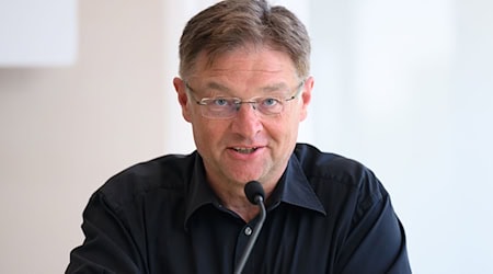 Holger Zastrow, langjähriger sächsischer Landesvorsitzender der FDP und jetziger Chef der Organisation „Team Zastrow“. / Foto: Robert Michael/dpa