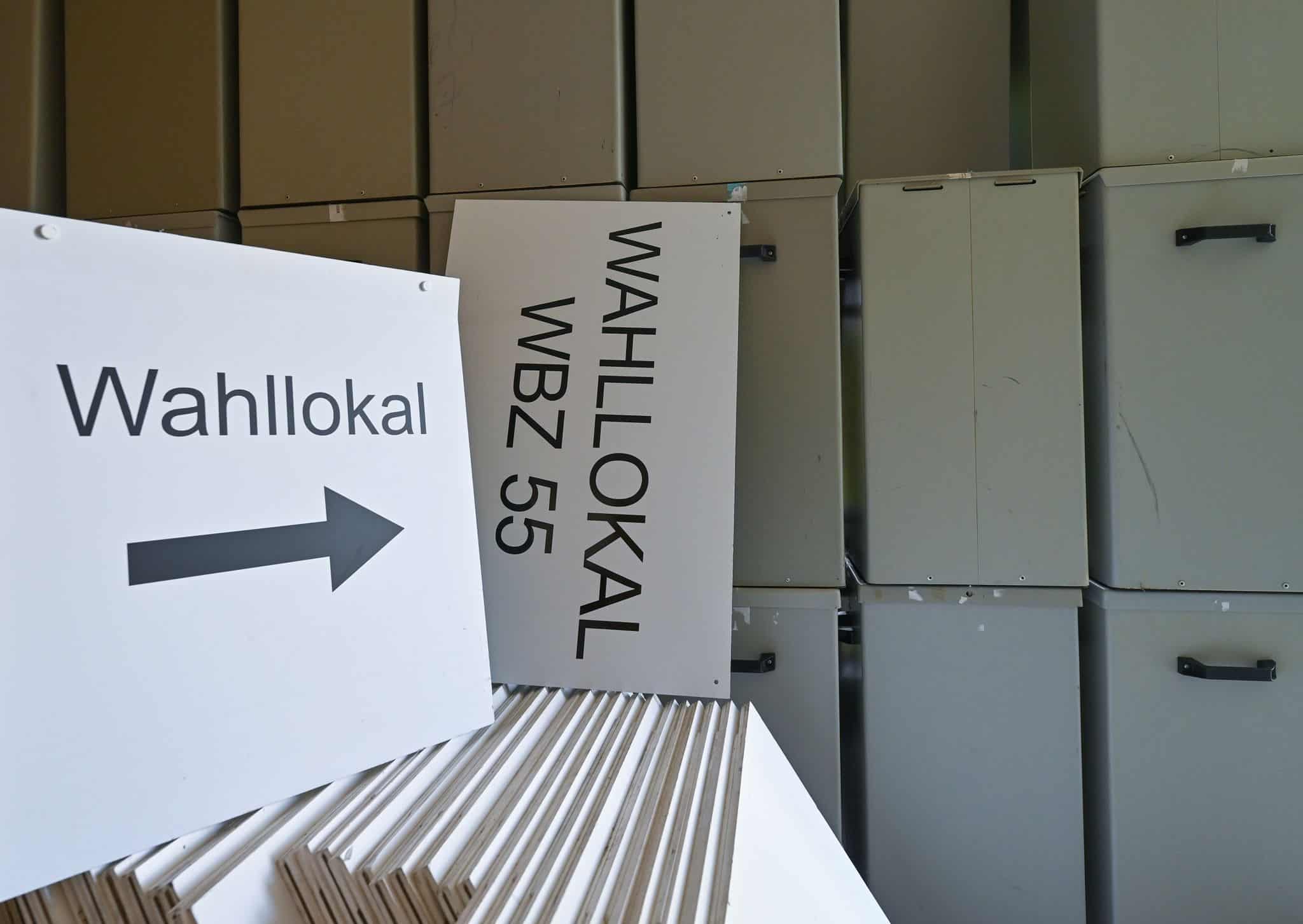 bis wann sind wahllokale offen