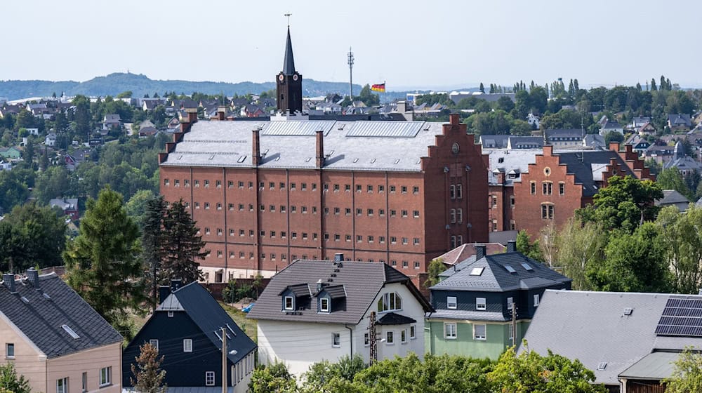 Das einstige Burgareal diente ab 1864 als Gefängnis. / Foto: Hendrik Schmidt/dpa