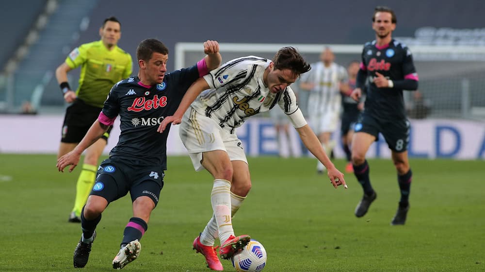 Diego Demme (l) soll das Mittelfeld der Hertha verstärken. / Foto: Claudio Benedetto/LPS via ZUMA Wire/dpa