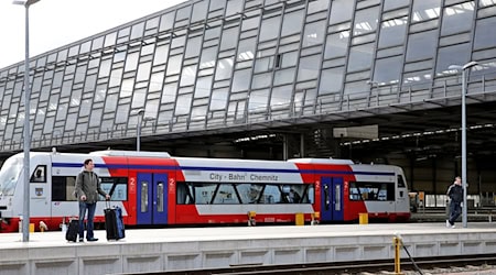 Seit Monaten wird die City-Bahn von der Gewerkschaft GDL bestreikt (Archivbild) / Foto: Jan Woitas/dpa-Zentralbild/dpa